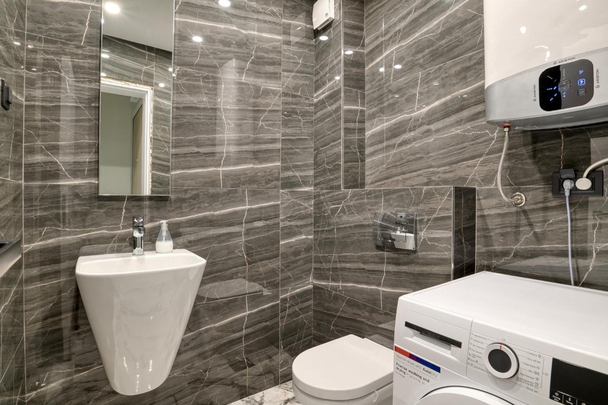 Ap Royal Oak - 2 Bedroom Apartment In بودفا المظهر الخارجي الصورة