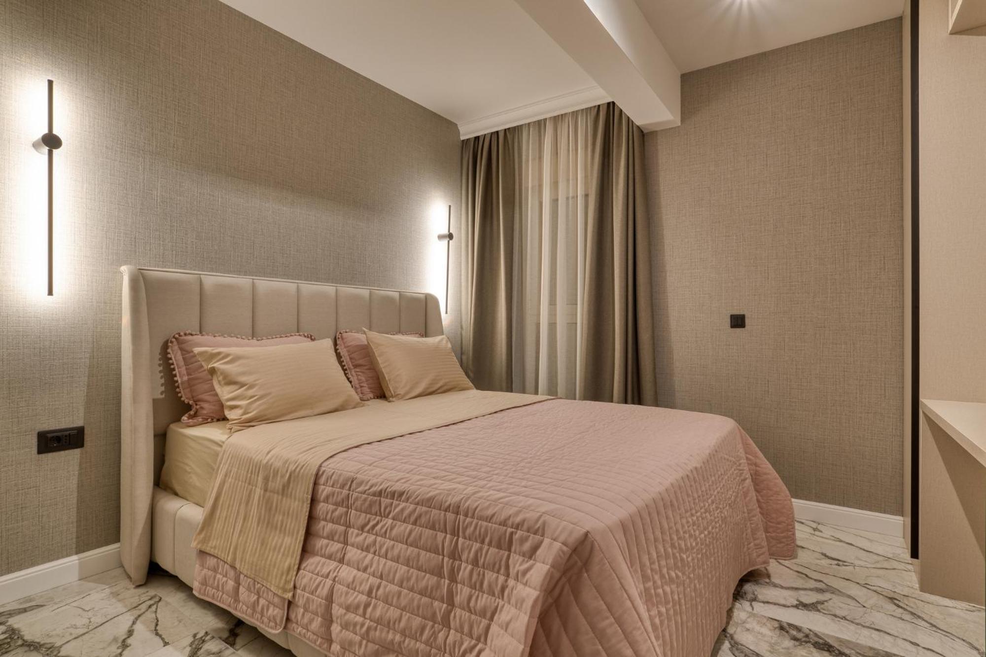 Ap Royal Oak - 2 Bedroom Apartment In بودفا المظهر الخارجي الصورة