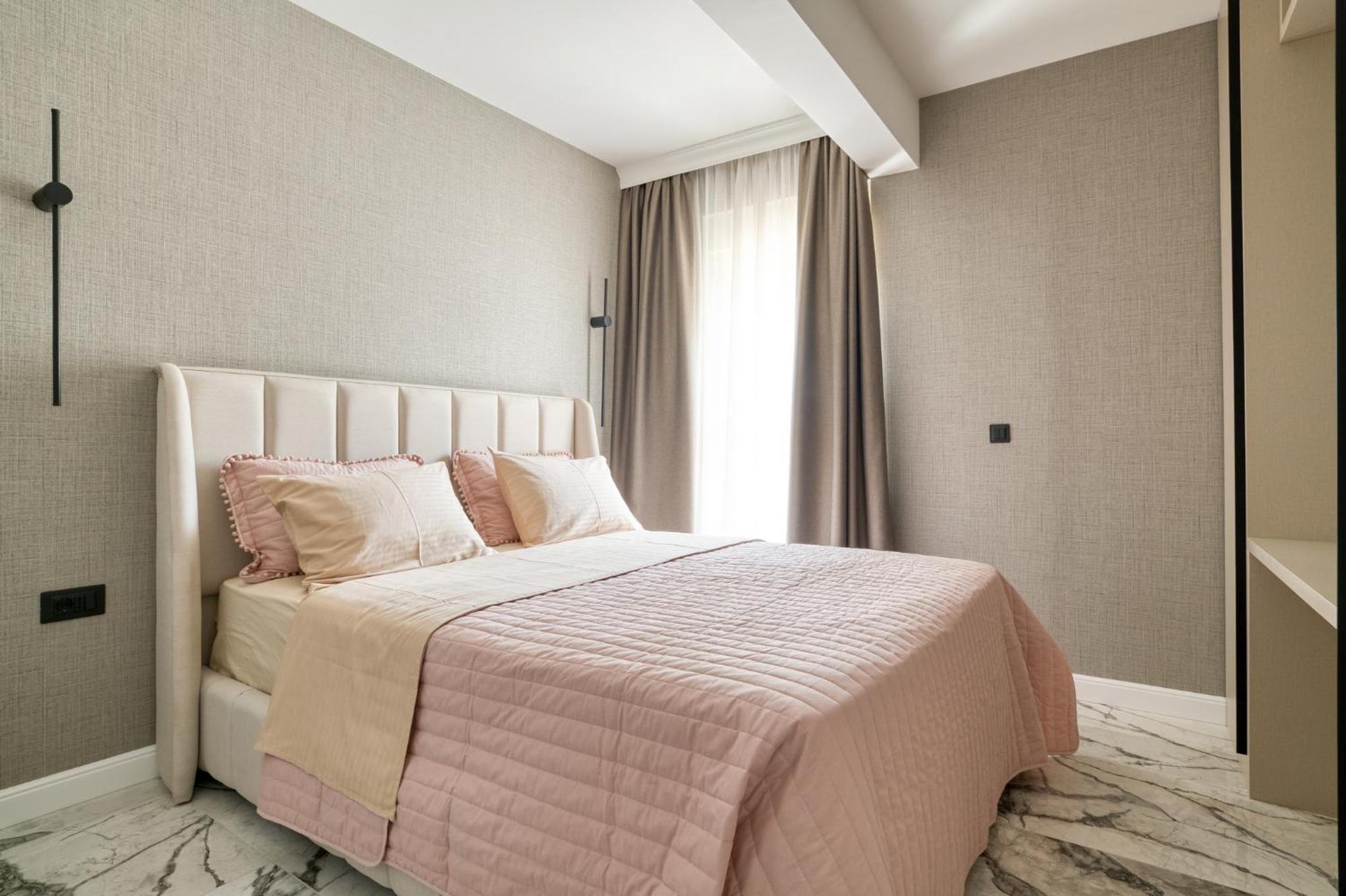 Ap Royal Oak - 2 Bedroom Apartment In بودفا المظهر الخارجي الصورة