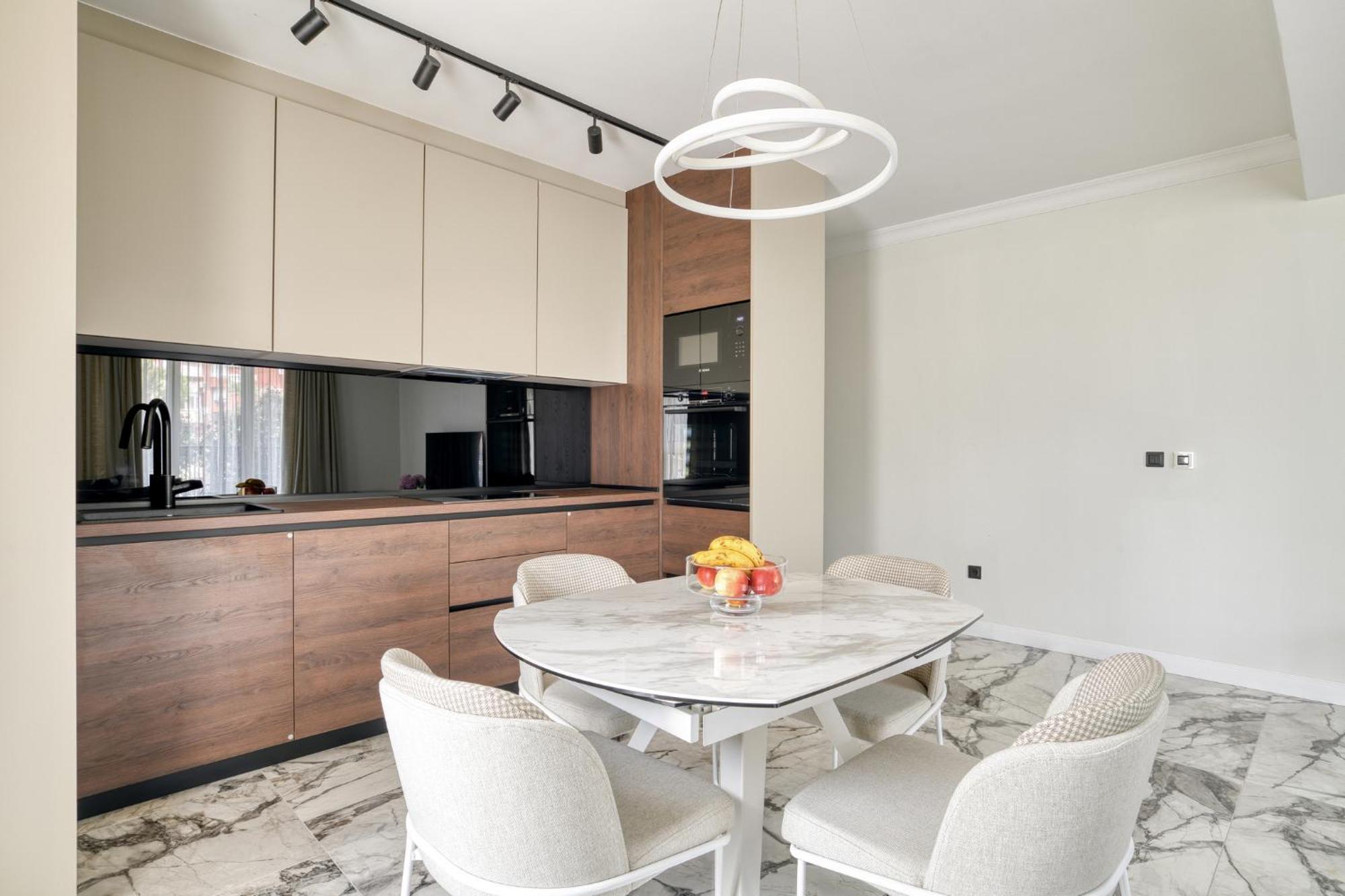 Ap Royal Oak - 2 Bedroom Apartment In بودفا المظهر الخارجي الصورة