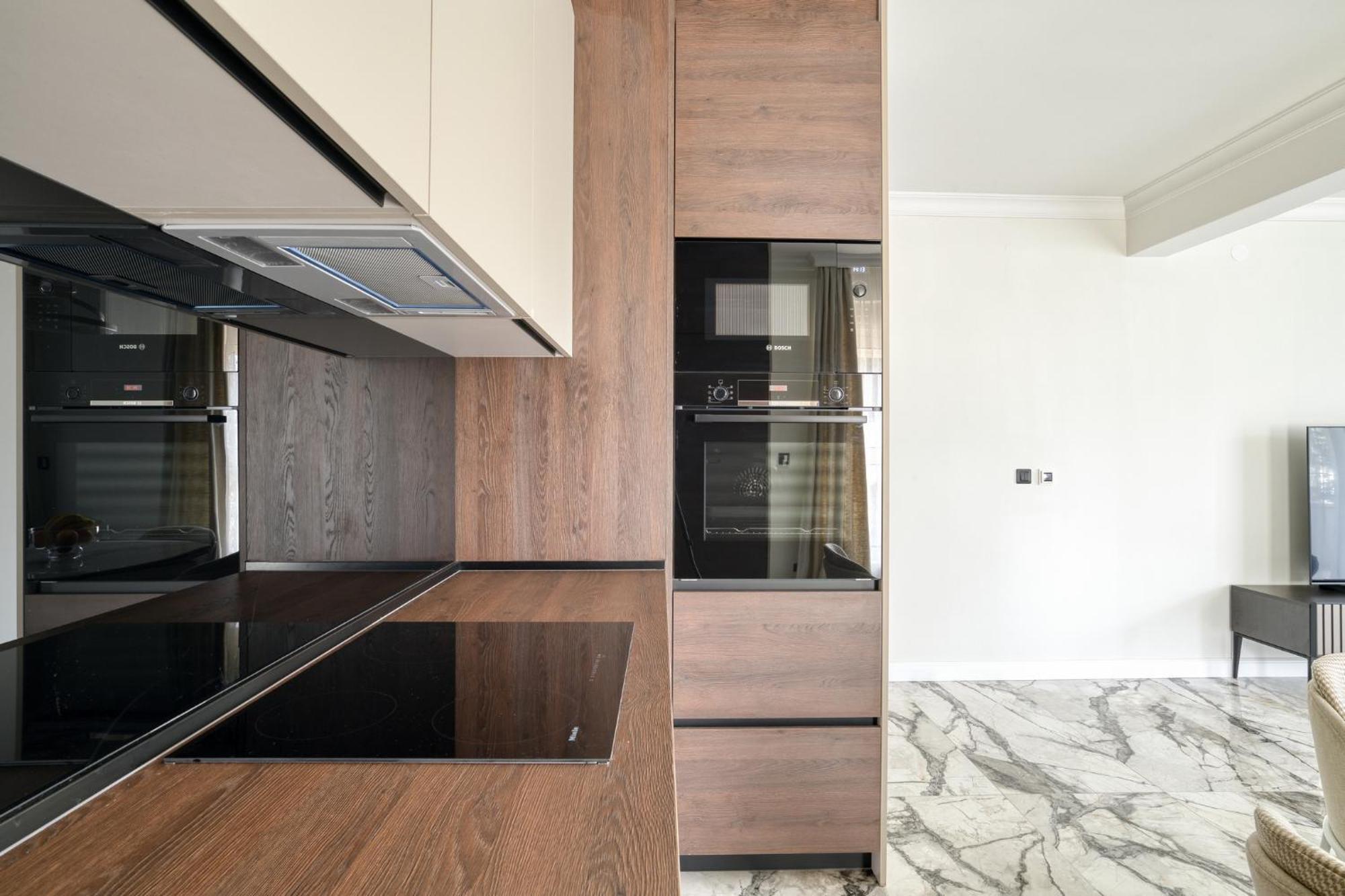 Ap Royal Oak - 2 Bedroom Apartment In بودفا المظهر الخارجي الصورة